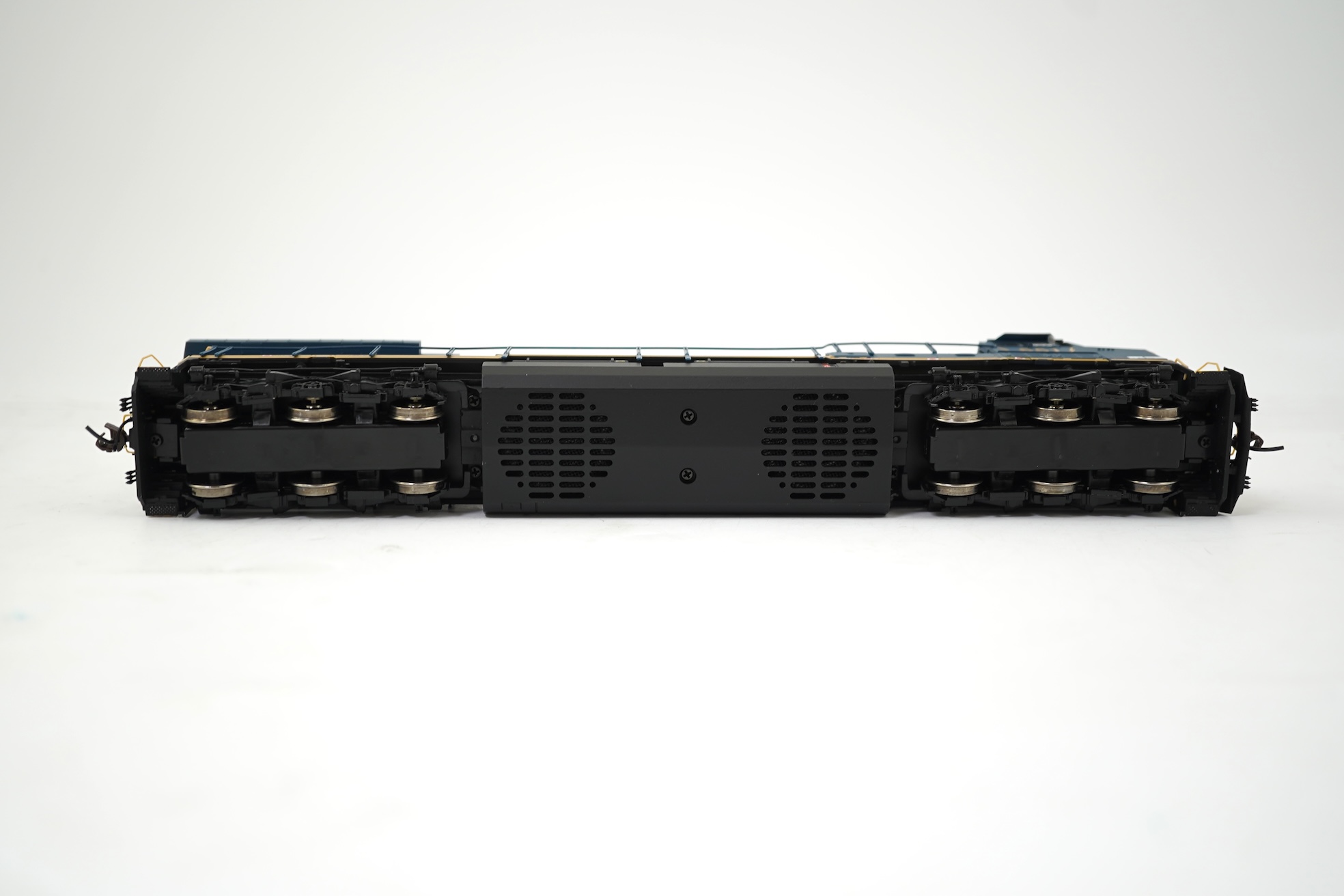 A boxed HO gauge Broadway Limited Paragon 2 Series (2128) model of CSX GE AC6000, 651, Co-Co diesel locomotive, powered for two rail operation.
